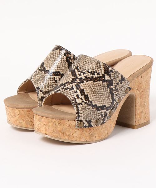 SUNNY ROOM（サニールーム）の「【厚底】甲深コルクハイヒールサンダル【ミュール】8580（サンダル・レディース・ホワイト/ブラック/ベージュ/パイソン・M/L/LL/S）」の4枚目の写真