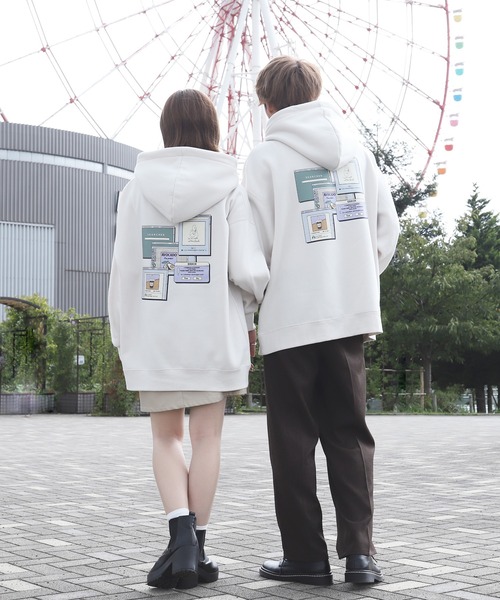 PairPair（ペアペア）の「パソコンバックプリントパーカー(ユニセックス)（パーカー・レディース・アイボリー/モカ/スミクロ・MEDIUM/LARGE）」の4枚目の写真