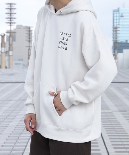 PairPair（ペアペア）の「パソコンバックプリントパーカー(ユニセックス)（パーカー・レディース・アイボリー/モカ/スミクロ・MEDIUM/LARGE）」の12枚目の写真