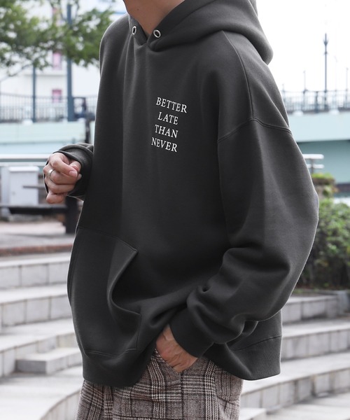 PairPair（ペアペア）の「パソコンバックプリントパーカー(ユニセックス)（パーカー・レディース・アイボリー/モカ/スミクロ・MEDIUM/LARGE）」の22枚目の写真