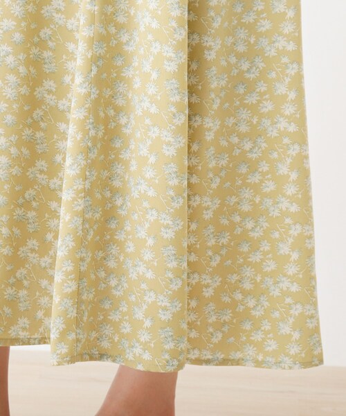 DRESKIP（ドレスキップ）の「◆花柄ゴアードスカート（スカート・レディース・ネイビー系/ライトイエロー系1/ホワイト系3・03/02）」の9枚目の写真