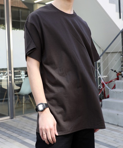 GILDAN(ギルダン)の「GILDAN/ ギルダン /6.0oz ウルトラコットン Tシャツ(Tシャツ/カットソー・メンズ・グレー/ブラック/グリーン/インディゴブルー/ホワイト/ベージュ/モカ・MEDIUM/LARGE/X-LARGE/SMALL)」の13枚目の写真