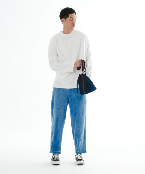 plain-me（プレインミー）の「plain-me ナイロン光沢巾着バッグ（ショルダーバッグ・メンズ・ネイビー・FREE）」の7枚目の写真