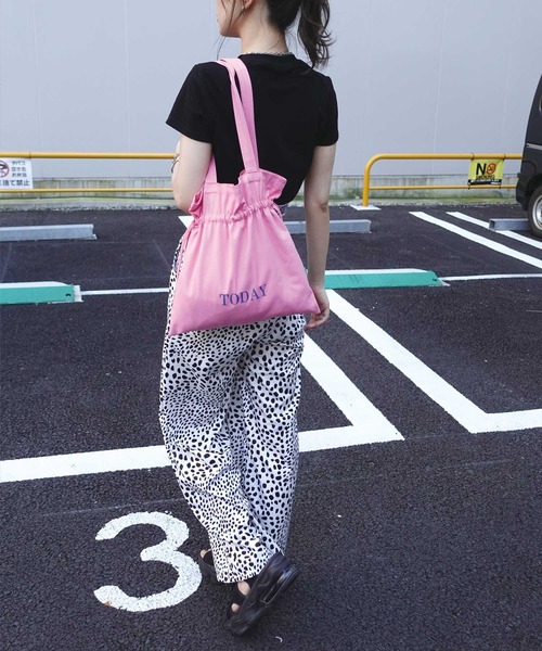 CORNERS（コーナーズ）の「ダルメシアン柄ワイドパンツ（その他パンツ・レディース・ホワイト/ベージュ・M/S）」の14枚目の写真