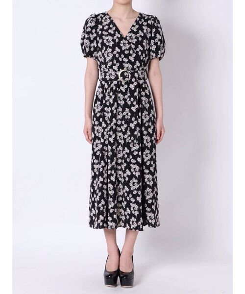 RESEXXY(リゼクシー)の「ボリュームスリーブ切替ワンピース(ワンピース・レディース・ブラック/ベージュ/ブラウン・FREE)」の21枚目の写真