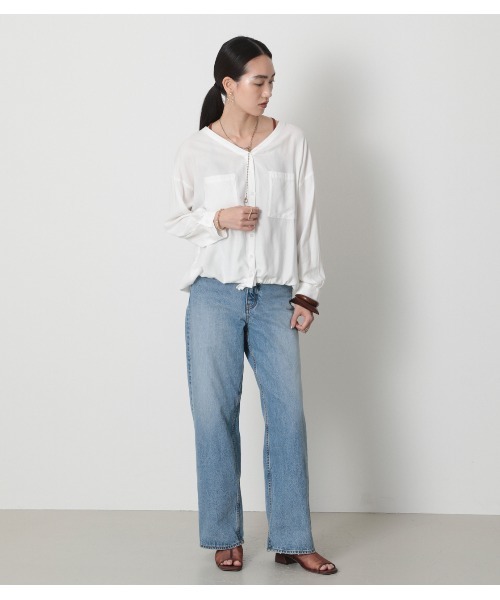 crie conforto（クリーコンフォルト）の「バックツイストＳＨ（シャツ/ブラウス・レディース・ブラック/オフホワイト/カーキ・MEDIUM/LARGE）」の12枚目の写真