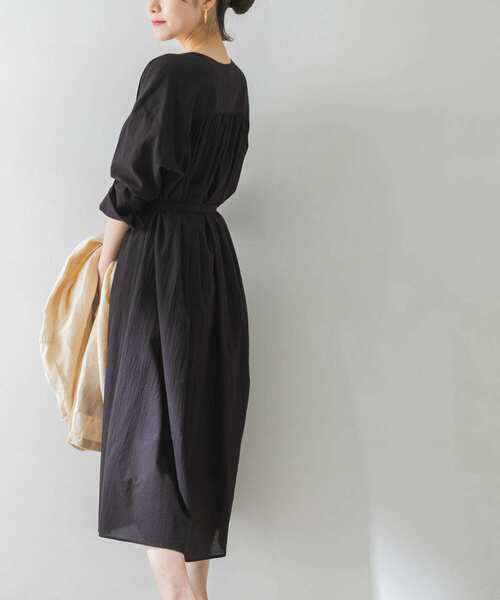 URBAN RESEARCH（アーバンリサーチ）の「コットンガウンワンピース（ワンピース・レディース・ラベンダー/ブラウン/ブラック・FREE）」の14枚目の写真