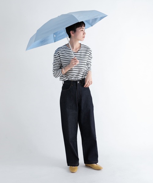 ameme（アメメ）の「ameme　ポートリー遮光遮熱付き折畳傘（長傘・レディース・ホワイト/ライトブルー/ブラック/ピンク・FREE）」の5枚目の写真