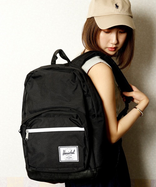 Herschel Supply(ハーシェルサプライ)の「Herschel Supply バックパック15PC収納 眼鏡収納 22L(バックパック/リュック・メンズ・ブラック/ネイビー/グリーン/ブラック系その他/ワイン・FREE)」の3枚目の写真