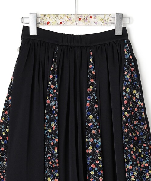 ANEVER（アンエバー）の「【SEDUM】サーキュラーパネル スカート（スカート・レディース・ホワイト系/ブラック系・38）」の12枚目の写真