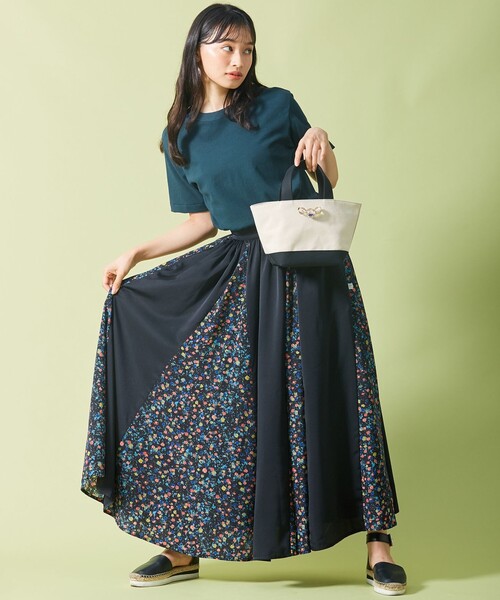 ANEVER（アンエバー）の「【SEDUM】サーキュラーパネル スカート（スカート・レディース・ホワイト系/ブラック系・38）」の18枚目の写真