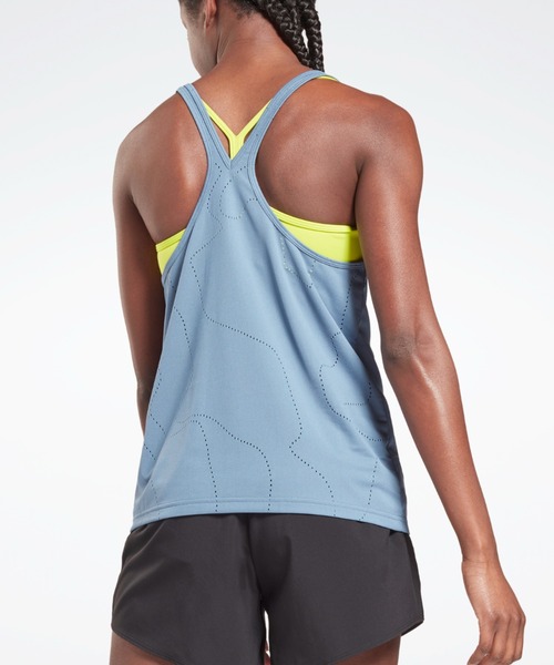 Reebok（リーボック）の「ユナイテッド バイ フィットネス パーフォレーテッド タンク トップ / United By Fitness Perforated Tank Top（タンクトップ・レディース・ブラック/ブルー・LARGE/MEDIUM/SMALL/X-SMALL/X-LARGE/XX-LARGE）」の7枚目の写真