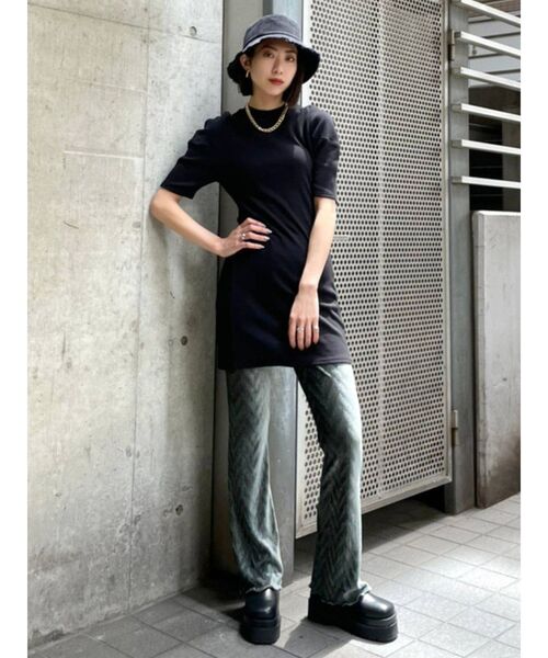 EMODA（エモダ）の「サイドゴアブーツ（ブーツ・レディース・アイボリー/ブラック・SMALL/MEDIUM/LARGE）」の15枚目の写真