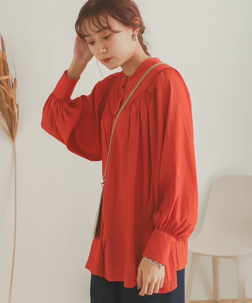 SENSE OF PLACE by URBAN RESEARCH（センスオブプレイスバイアーバンリサーチ）の「2WAYギャザーブラウス（シャツ/ブラウス・レディース・アイボリー/オレンジ/キャメル/ブラック・ONE）」の21枚目の写真