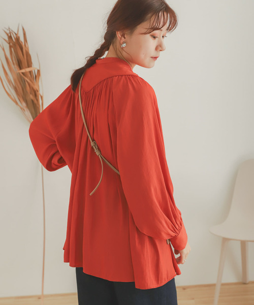 SENSE OF PLACE by URBAN RESEARCH（センスオブプレイスバイアーバンリサーチ）の「2WAYギャザーブラウス（シャツ/ブラウス・レディース・アイボリー/オレンジ/キャメル/ブラック・ONE）」の22枚目の写真