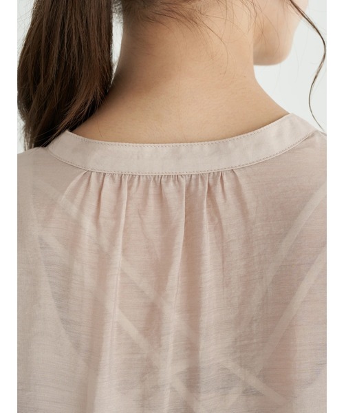 earth music&ecology（アースミュージックアンドエコロジー）の「ウエストドロストシアーチュニック ＊（シャツ/ブラウス・レディース・ブラック/ベージュ/ラベンダー・FREE）」の13枚目の写真