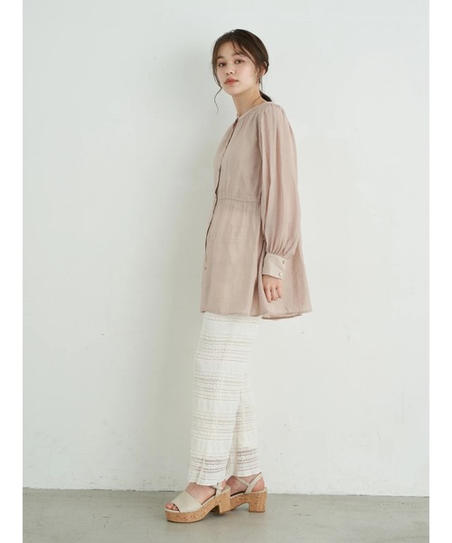 earth music&ecology（アースミュージックアンドエコロジー）の「ウエストドロストシアーチュニック ＊（シャツ/ブラウス・レディース・ブラック/ベージュ/ラベンダー・FREE）」の18枚目の写真