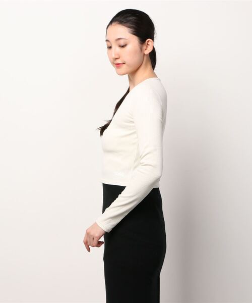 X-girl（エックスガール）の「2-PACK BASIC TOP（Tシャツ/カットソー・レディース・ライトブルー/マルチ・S/M/XS）」の5枚目の写真