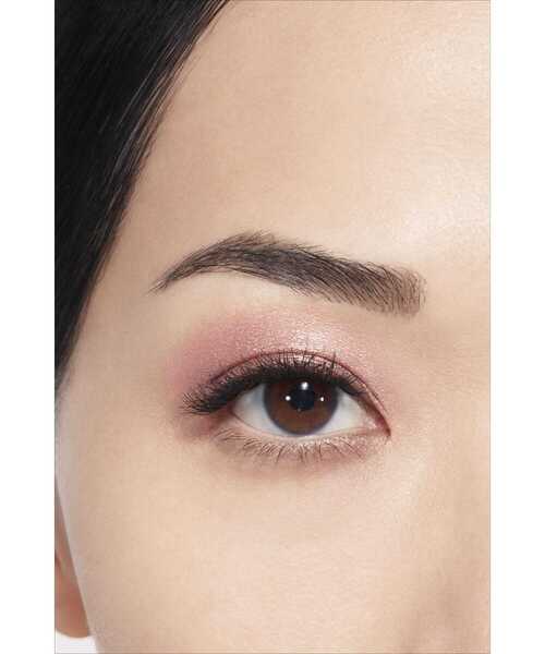 CHANEL(シャネル)の「オンブル プルミエール ラック リクィッド アイシャドウ(アイシャドウ・レディース・22 レイヨン/26 クオーツ ローズ/28 デザート ウィンド/32 ヴァストネス/46 ルミエール/47 ミルキー ウェイ・FREE)」の17枚目の写真