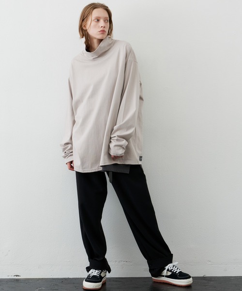 AIVER(アイバー)の「AIVER 16/-ウォッシュ天竺ルーズハイネックロンT(Tシャツ/カットソー・メンズ・ライトグレー/ホワイト/チャコールグレー/ブラック・MEDIUM/LARGE)」の9枚目の写真