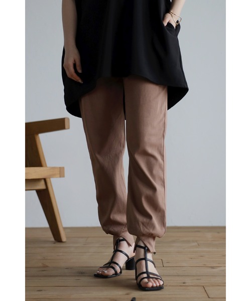 裾スリットジョガーパンツ
