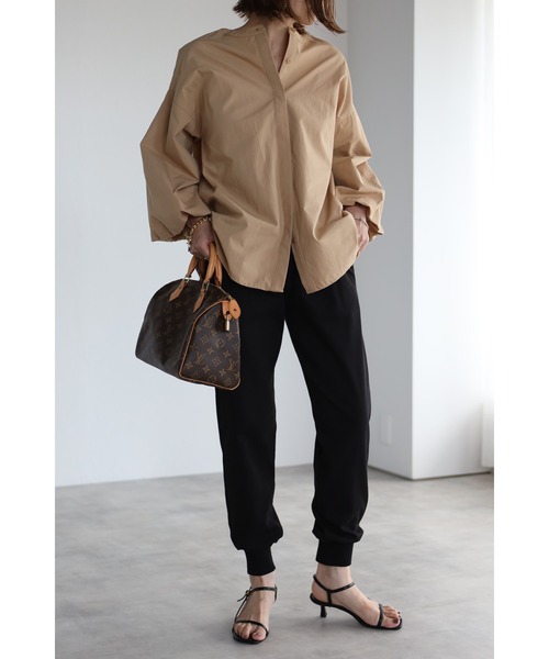 Bonjour Sagan(ボンジュールサガン)の「裾スリットジョガーパンツ(その他パンツ・レディース・ブラック/グレイッシュベージュ/モカ/ネイビー/チャコールグレー・FREE)」の9枚目の写真