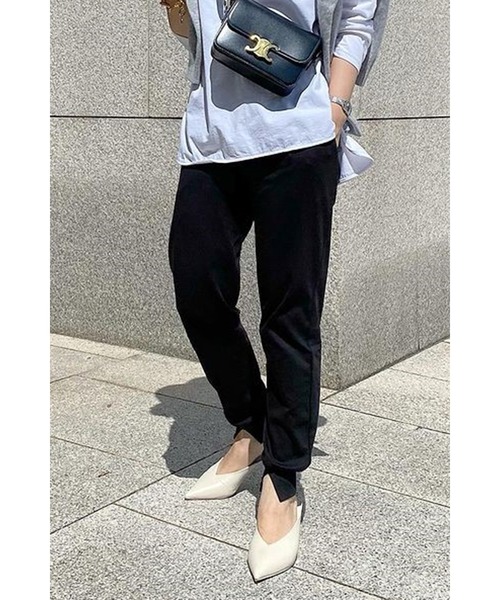 Bonjour Sagan(ボンジュールサガン)の「裾スリットジョガーパンツ(その他パンツ・レディース・ブラック/グレイッシュベージュ/モカ/ネイビー/チャコールグレー・FREE)」の10枚目の写真