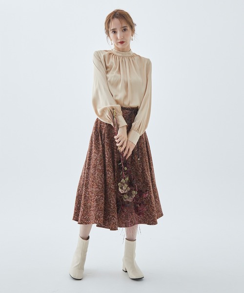 Fabulous Angela（ファビュラスアンジェラ）の「サテンボウタイブラウス（シャツ/ブラウス・レディース・アイボリー/カーキ/ベージュ・FREE）」の8枚目の写真