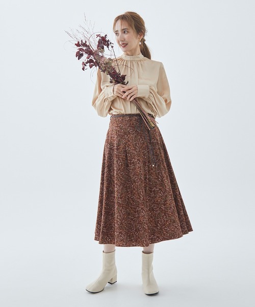 Fabulous Angela（ファビュラスアンジェラ）の「サテンボウタイブラウス（シャツ/ブラウス・レディース・アイボリー/カーキ/ベージュ・FREE）」の16枚目の写真