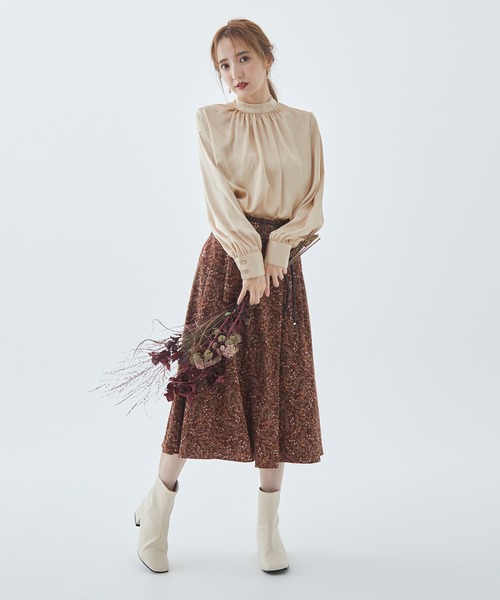 Fabulous Angela（ファビュラスアンジェラ）の「サテンボウタイブラウス（シャツ/ブラウス・レディース・アイボリー/カーキ/ベージュ・FREE）」の17枚目の写真