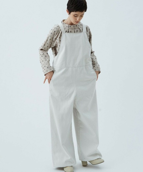 conges payes ADIEU TRISTESSE(コンジェ ペイエ アデュートリステス)の「【店舗限定】コーデュロイサロペット(サロペット/オーバーオール・レディース・ライトカーキ/キナリ・38)」の2枚目の写真