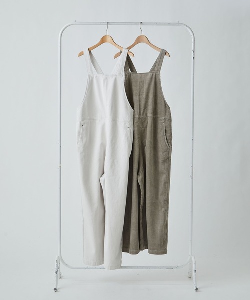 conges payes ADIEU TRISTESSE(コンジェ ペイエ アデュートリステス)の「【店舗限定】コーデュロイサロペット(サロペット/オーバーオール・レディース・ライトカーキ/キナリ・38)」の12枚目の写真