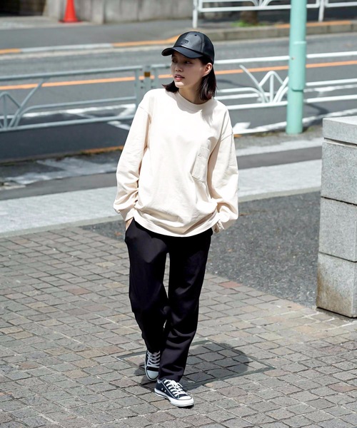 UNIVERSAL OVERALL(ユニバーサルオーバーオール)の「【UNIVERSALOVERALL/ユニバーサルオーバーオール】シンセティックレザーキャップ(キャップ・メンズ・ブラック・FREE)」の2枚目の写真