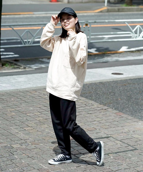 UNIVERSAL OVERALL(ユニバーサルオーバーオール)の「【UNIVERSALOVERALL/ユニバーサルオーバーオール】シンセティックレザーキャップ(キャップ・メンズ・ブラック・FREE)」の3枚目の写真