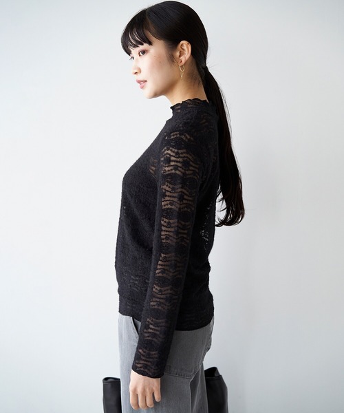 haco!(ハコ)の「手持ちの服がパッと華やぐ 重ね着に便利な総レーストップス(その他トップス・レディース・アイボリー/ブラック・LARGE/MEDIUM/SMALL/X-LARGE)」の7枚目の写真