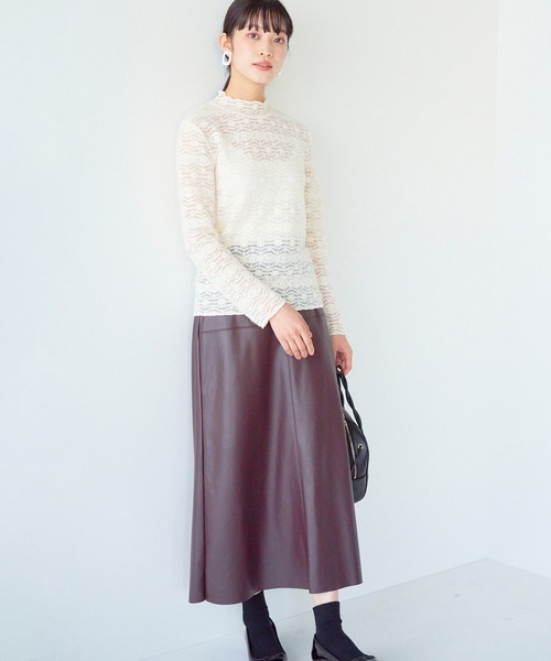 haco!(ハコ)の「手持ちの服がパッと華やぐ 重ね着に便利な総レーストップス(その他トップス・レディース・アイボリー/ブラック・LARGE/MEDIUM/SMALL/X-LARGE)」の13枚目の写真