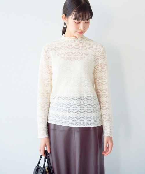 haco!(ハコ)の「手持ちの服がパッと華やぐ 重ね着に便利な総レーストップス(その他トップス・レディース・アイボリー/ブラック・LARGE/MEDIUM/SMALL/X-LARGE)」の14枚目の写真