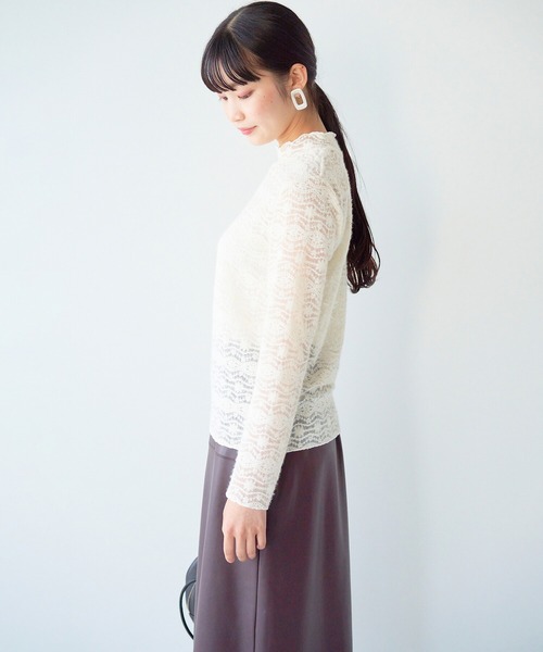 haco!(ハコ)の「手持ちの服がパッと華やぐ 重ね着に便利な総レーストップス(その他トップス・レディース・アイボリー/ブラック・LARGE/MEDIUM/SMALL/X-LARGE)」の16枚目の写真