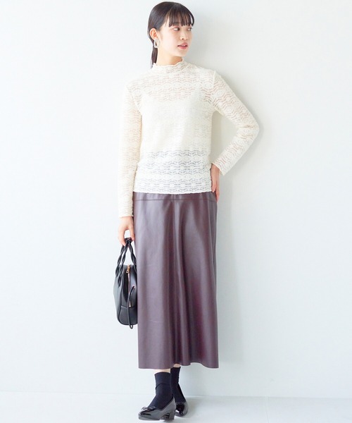 haco!(ハコ)の「手持ちの服がパッと華やぐ 重ね着に便利な総レーストップス(その他トップス・レディース・アイボリー/ブラック・LARGE/MEDIUM/SMALL/X-LARGE)」の20枚目の写真