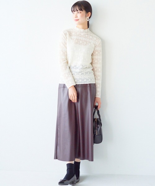 haco!(ハコ)の「手持ちの服がパッと華やぐ 重ね着に便利な総レーストップス(その他トップス・レディース・アイボリー/ブラック・LARGE/MEDIUM/SMALL/X-LARGE)」の4枚目の写真