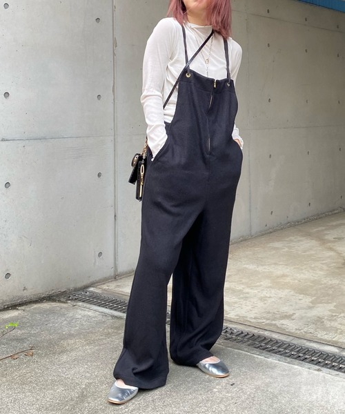 DouDou（ドゥドゥ）の「ニットソーサロペット（サロペット/オーバーオール・レディース・ブラック/グレイッシュベージュ・FREE）」の11枚目の写真