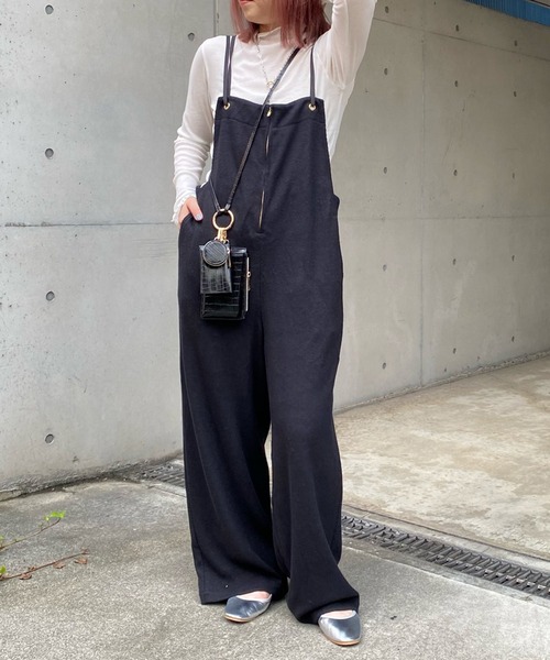 DouDou（ドゥドゥ）の「ニットソーサロペット（サロペット/オーバーオール・レディース・ブラック/グレイッシュベージュ・FREE）」の12枚目の写真