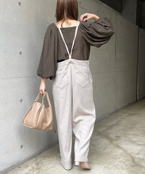 DouDou（ドゥドゥ）の「ニットソーサロペット（サロペット/オーバーオール・レディース・ブラック/グレイッシュベージュ・FREE）」の9枚目の写真