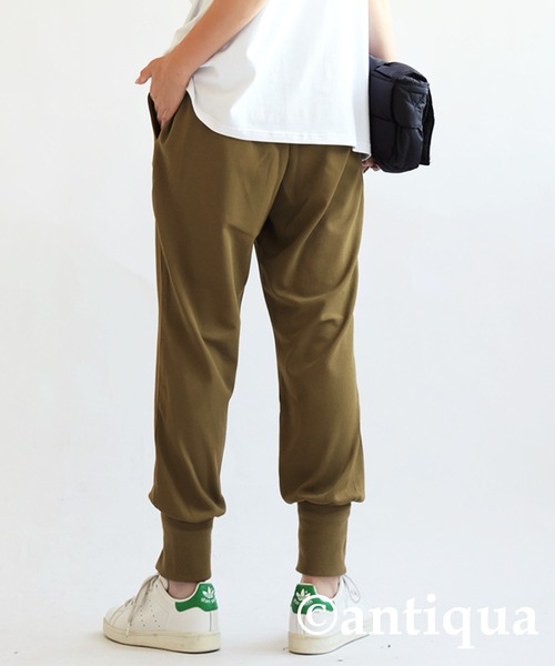 antiqua(アンティカ)の「裾リブストレッチパンツ(その他パンツ・レディース・ブラック/カーキ/ダークカーキ/ダークグレー・M/L)」の21枚目の写真