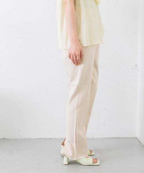 KBF(ケイビーエフ)の「BACKスリットストレートデニム(デニムパンツ・レディース・グレー/ブルー/ナチュラル/ブラック・34/36/38)」の15枚目の写真