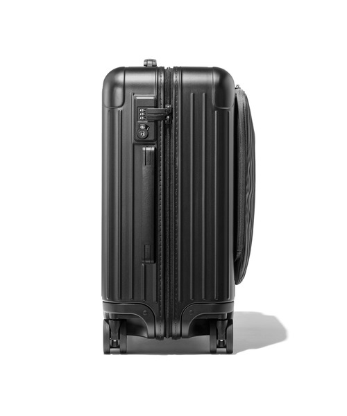 RIMOWA(リモワ)の「Essential Sleeve Cabin Plus(スーツケース/キャリーバッグ・レディース・ブラック・46L)」の3枚目の写真