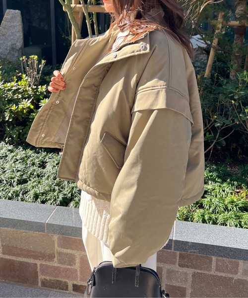 StyleSea（スタイルシー）の「スタンドカラー中綿ショートブルゾン（ダウンジャケット/コート・レディース・アイボリー/ベージュ/カーキ/ブラック・FREE）」の21枚目の写真