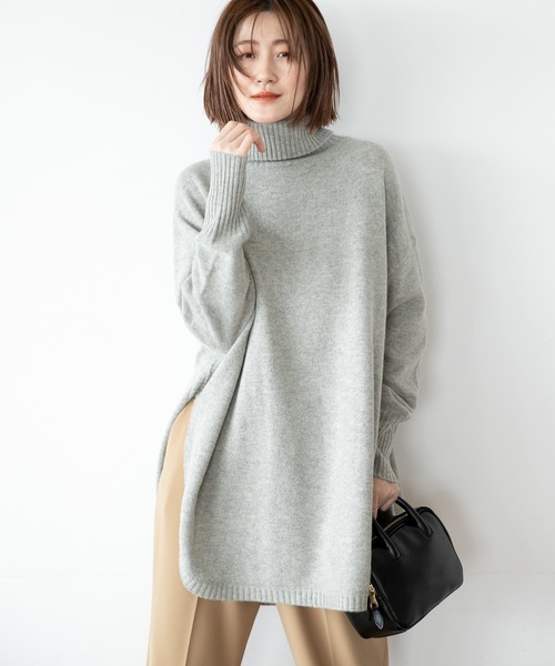 A part by(アパートバイ)の「7GWNyタートルニットポンチョ 256529(ニット/セーター・レディース・ブラック/ライトグレー/レッド系その他7・FREE)」の2枚目の写真