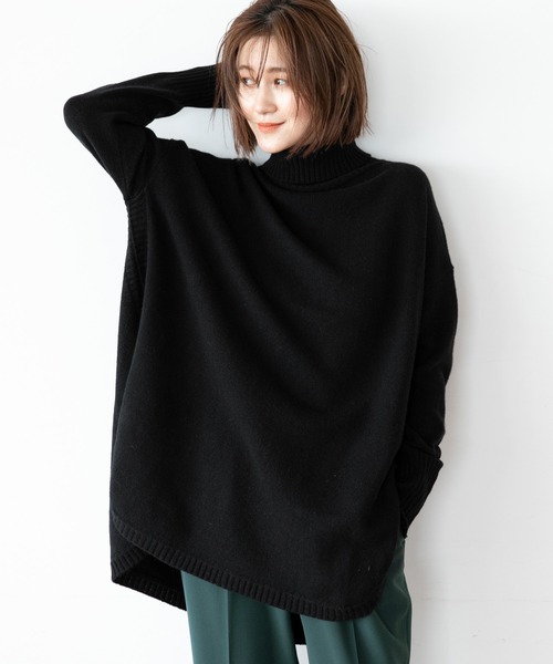 A part by(アパートバイ)の「7GWNyタートルニットポンチョ 256529(ニット/セーター・レディース・ブラック/ライトグレー/レッド系その他7・FREE)」の1枚目の写真