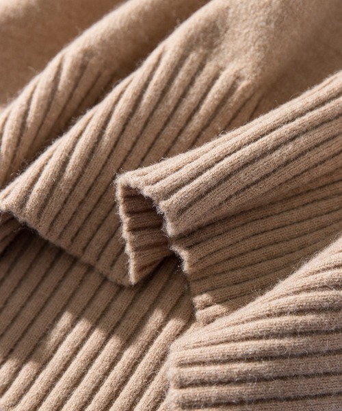 SAISON DE PAPILLON（セゾンドパピヨン）の「斜めボタンデザインハイネックコクーンニットワンピース（ワンピース・レディース・ネイビー/グレー/ベージュ・L/M）」の9枚目の写真